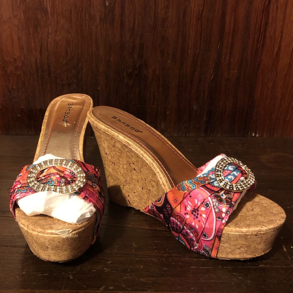 BAMBOO wedge sandals Sz 7
